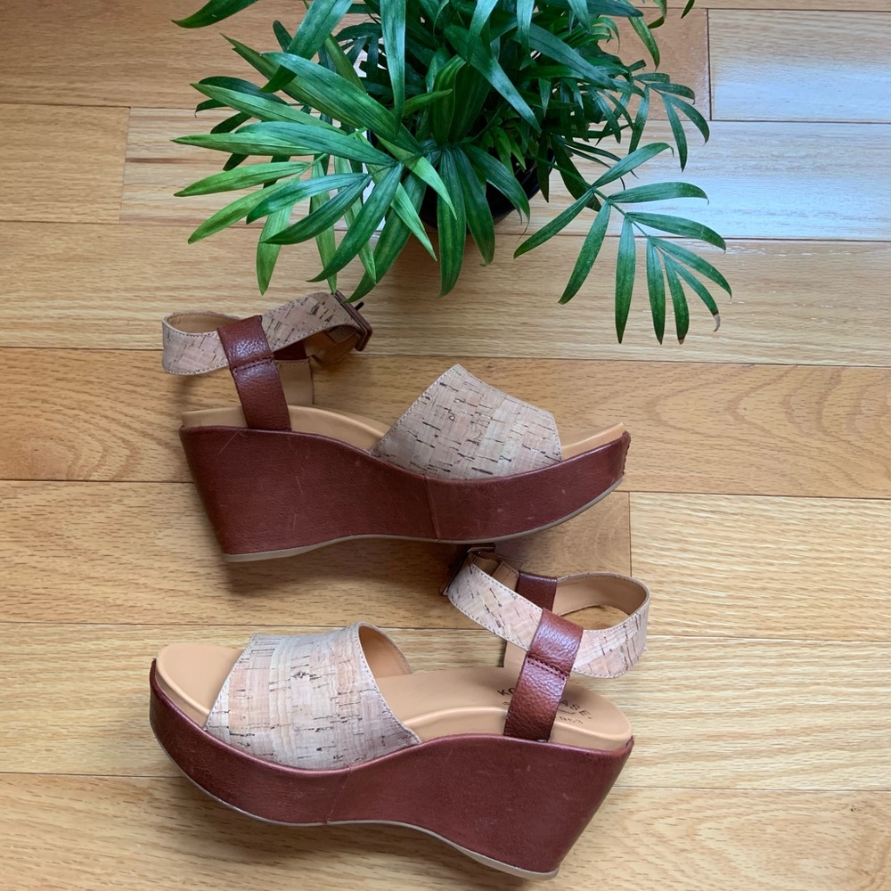 Kork Ease Keirn Leather Wedge Sandals size 9